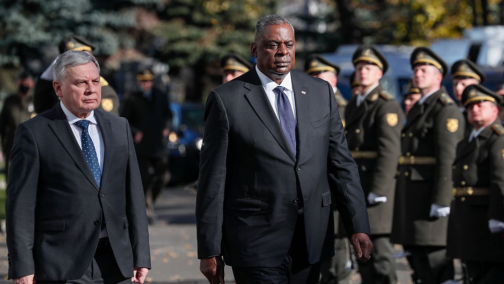 US defence secretary underlines support for eastern Europe - NewsOpener US defence secretary underlines support for eastern Europe