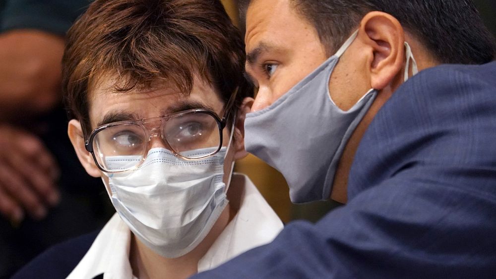 Nikolas Cruz pleads guilty to 2018 Parkland school massacre - NewsOpener Nikolas Cruz pleads guilty to 2018 Parkland school massacre
