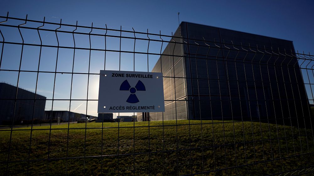 France vows to build new nuclear reactors to meet climate goals - NewsOpener France vows to build new nuclear reactors to meet climate goals