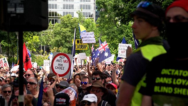Pro- and anti-vaccine protests across Australia