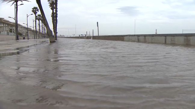 Inundaciones en Valencia tras la mayor lluvia registrada jamás en el