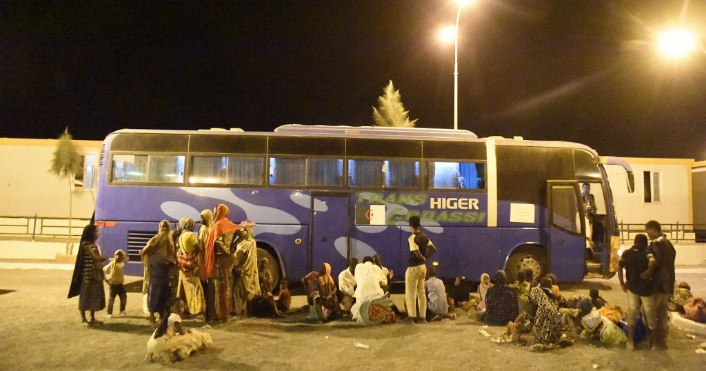 Algérie plus de 9 000 migrants ouest africains refoulés vers le Niger