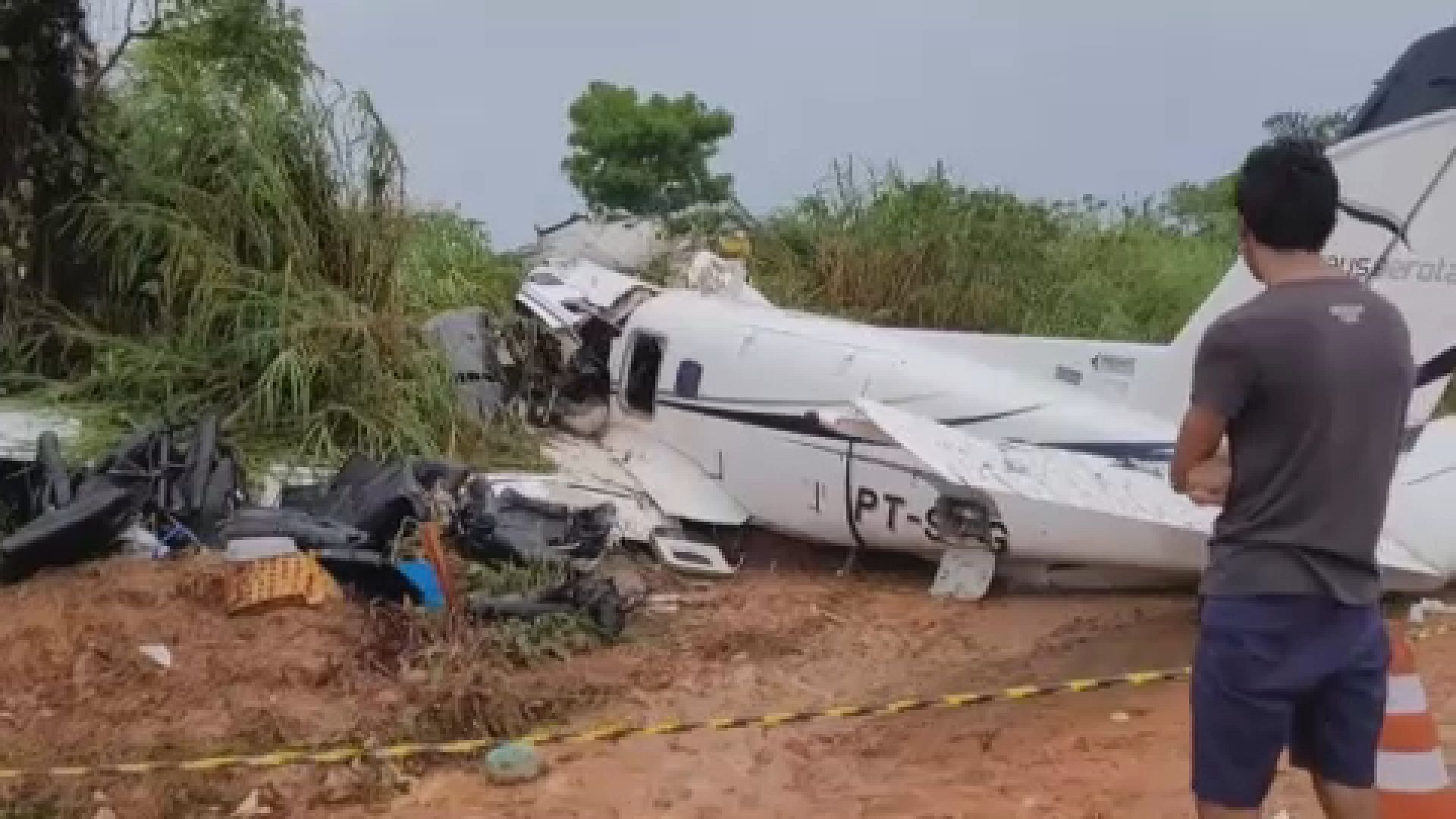 Aperta L Inchiesta Per L Aereo Precipitato In Brasile Nella Foresta