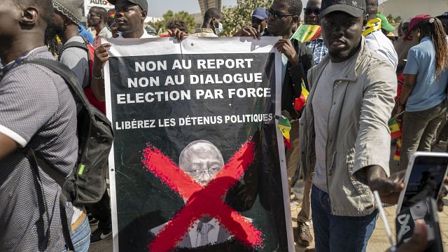 Sénégal : l'opposition réclame des éclaircissements de Macky Sall