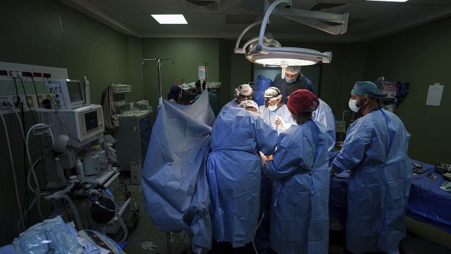 Gaza : des médecins étrangers découvrent un système de santé exsangue