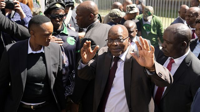 Af. du Sud : Jacob Zuma poursuit l'actuel président Ramaphosa 