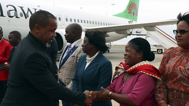 Malawi : recherches en cours pour retrouver l'avion du vice-président 