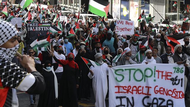 Crowds protest in Cape Town for an end to Israel-Gaza battle, as conflict nears second year thumbnail