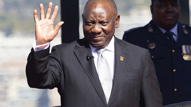 South African President cleared in $580K couch cash case after 2-yr probe thumbnail