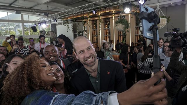 South Africa: Prince William meets young environmentalists thumbnail