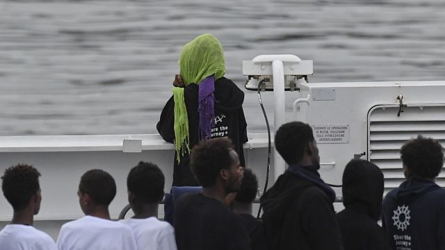 Over 40 missing after migrant shipwreck in Mediterranean Sea thumbnail