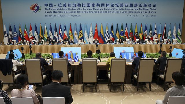 China's Wang Yi hosts Latin American, Sudanese counterparts in Beijing thumbnail