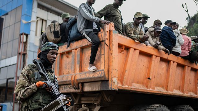 DRC: M23 rebels expel civilians to Rwanda thumbnail
