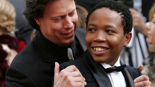 South African actor Presley Chweneyagae dies aged 40 thumbnail