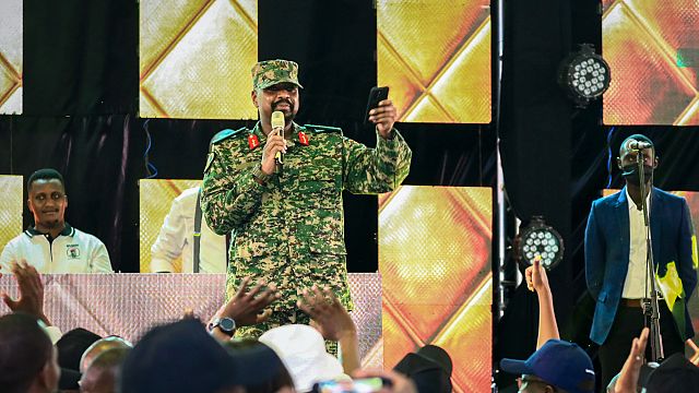 L'Ouganda renforce sa présence militaire en RDC