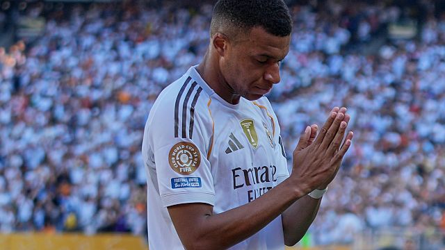 Mbappé retire sa plainte contre le PSG pour '' harcèlement moral''