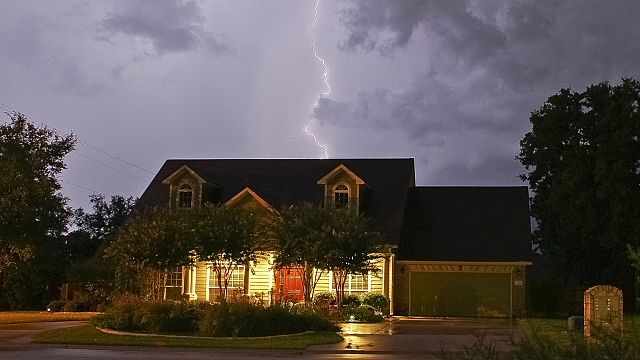 World's longest lightning flash confirmed over central US thumbnail