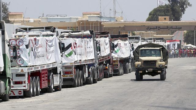 Gaza : 800 camions transportant de l'aide pour Gaza ont été envoyés en Israël