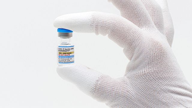 US limits new Covid-19 vaccines to high-risk groups, removes Pfizer for under-5s