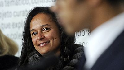 Le dirigeant d'une banque angolaise cité dans l'affaire dos Santos annonce sa démission