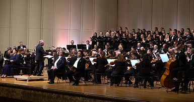 Abu Dhabi Celebrates 250 Years Of Beethoven With The Hamburg Symphony Orchestra Euronews Abu Dhabi Celebrates 250 Years Of Beethoven With The Hamburg Symphony Orchestra Euronews
