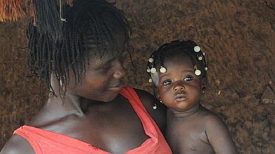 Ouganda : les députés plaident en faveur des mères célibataires