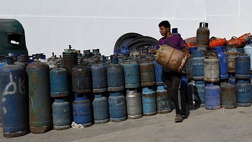 Explosion at Nigeria gas processing plant causes deaths, destruction