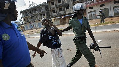 Guinée : nouveaux heurts à Conakry au lendemain d'un vote sous tension