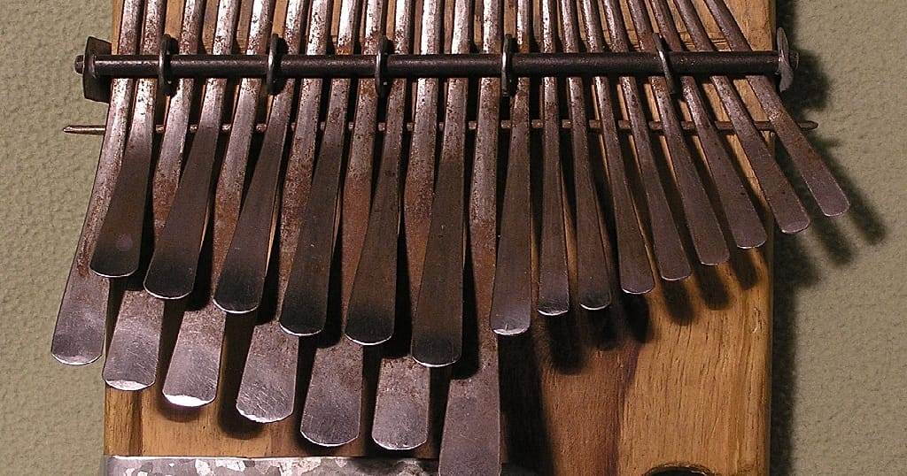 Zimbabwe : Google célèbre la mbira, l'instrument de musique ...