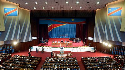 RDC : des députés en viennent aux mains à l'Assemblée après des jours de tensions