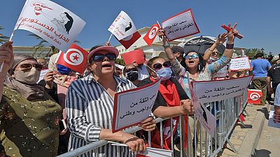 Unemployed Tunisians seek laws guaranteeing jobs