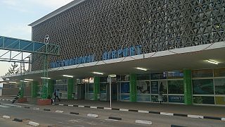 La Zambie annonce la réouverture de ses aéroports internationaux