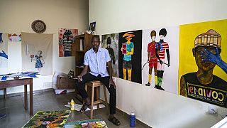 Cameroun : un plasticien peint la fragilité du monde face au coronavirus