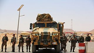 Tunisie : déploiement militaire à la frontière avec la  Libye (officiel)