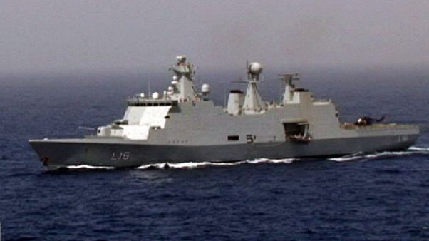 Guerra ai pirati. Viaggio in Somalia con la Nato Guerra ai pirati. Viaggio in Somalia con la Nato