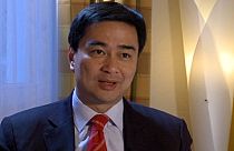 Vejjajiva, Primer Ministro tailandés: "Las cosas deben decidirse en las urnas"