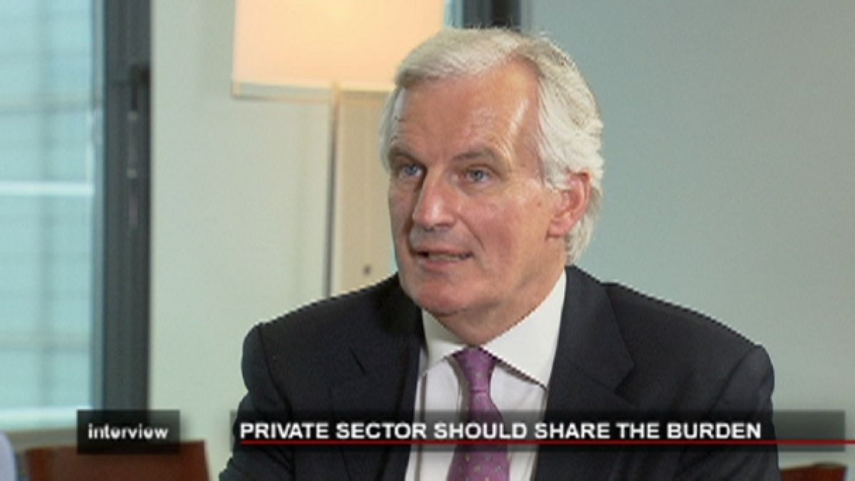 Barnier: "exigimos que el sector privado participe en el rescate de la deuda"