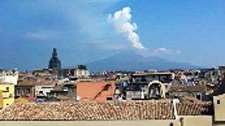 Mount Etna wakes up again
