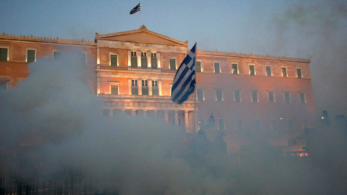 Should Greece sort out its own problems?