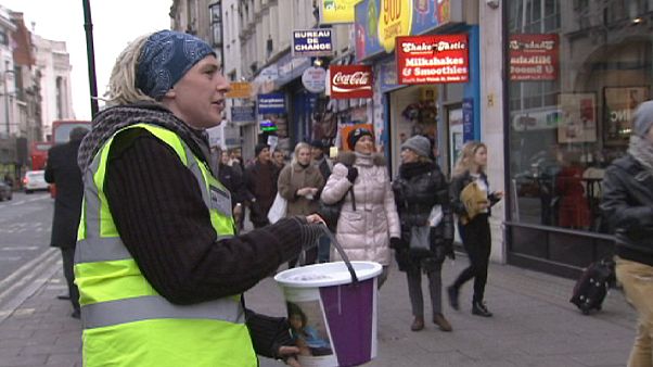 Le salaire minimum : un droit universel pas toujours respecté Le salaire minimum : un droit universel pas toujours respecté