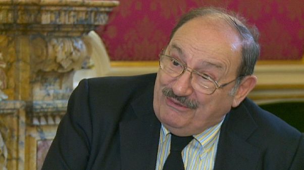 Umberto Eco: "Berlusconi war ein Charmeur" Umberto Eco: "Berlusconi war ein Charmeur"