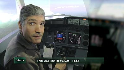 New simulator gives pilots a taste of the extreme New simulator gives pilots a taste of the extreme