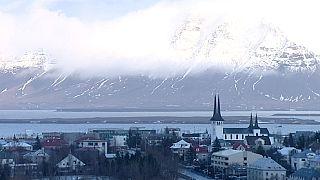 Islândia: regresso do precipício