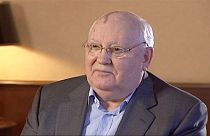Горбачев: "Общество выходит из состояния прозябания"