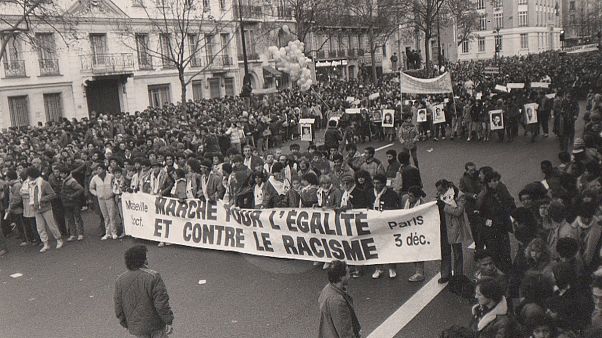 «Les partis politiques sont dépendants des médias » «Les partis politiques sont dépendants des médias »