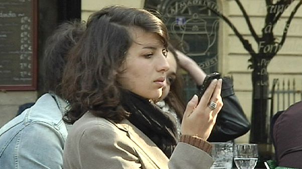 Junge Franzosen haben kein Vertrauen in die Politik Junge Franzosen haben kein Vertrauen in die Politik