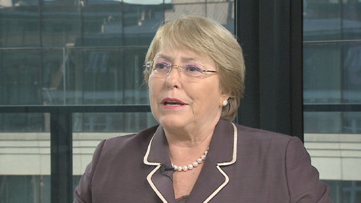 Michelle Bachelet: "As mulheres podem construir e fazer a paz"