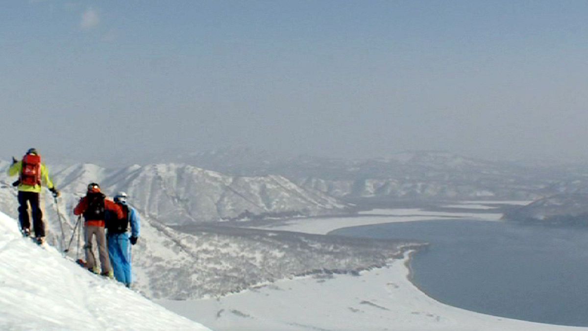 Ski-Abenteuer auf den unberührten Vulkanen der Kamchatka-Halbinsel