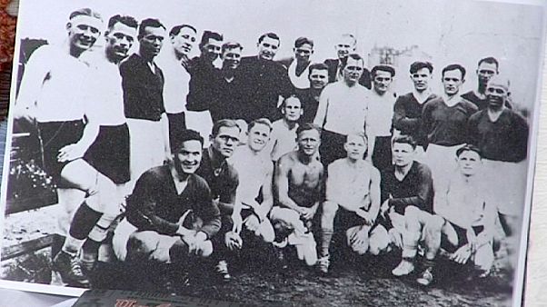 Quando o futebol desafiou os nazis Quando o futebol desafiou os nazis