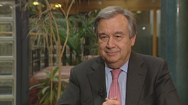 António Guterres: "A crise tem impacto na ajuda aos refugiados" António Guterres: "A crise tem impacto na ajuda aos refugiados"